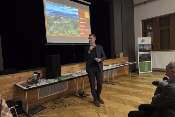 20250929_SHVV_Neuve Eglise_Conférence_ND-3826