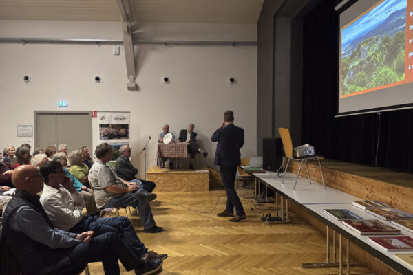 20250929_SHVV_Neuve Eglise_Conférence_ND-3848